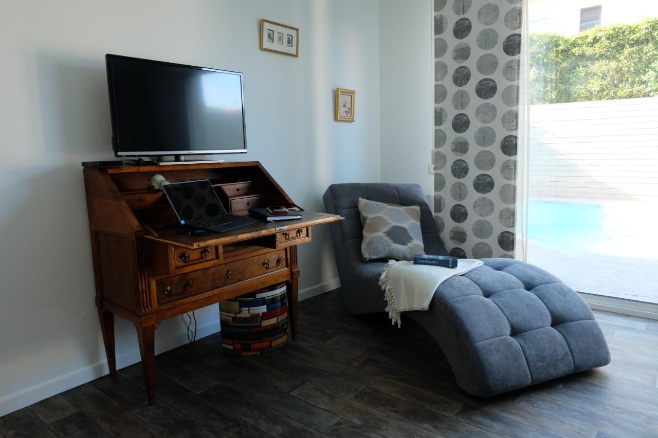 Tres Bel Appartement Perpignan Bagian luar foto